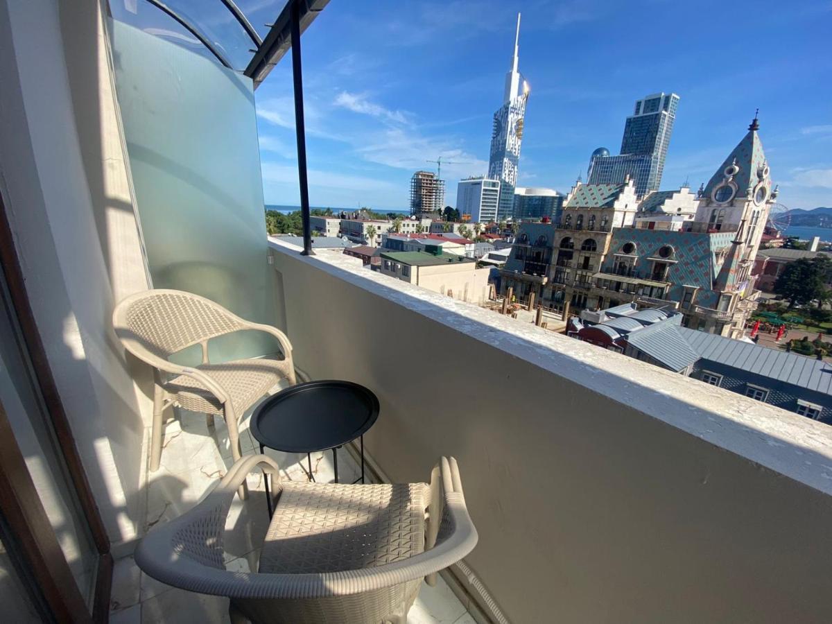 Boulevard Apartments Batumi Eksteriør bilde